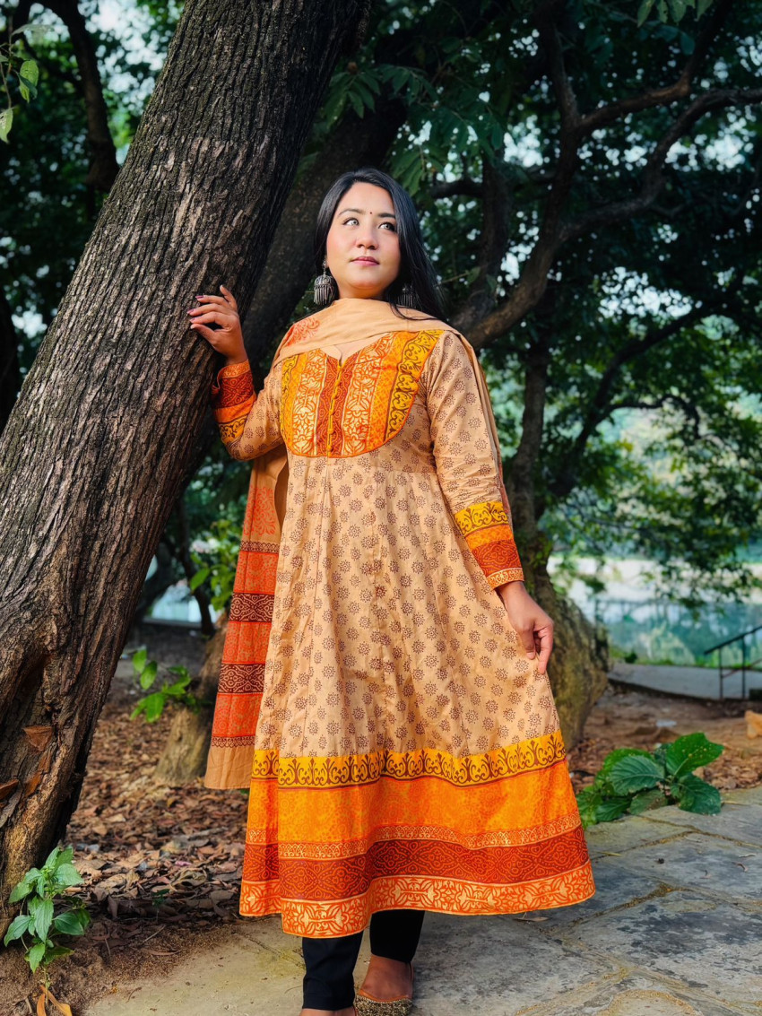 12 kolir anarkali- 2pcs